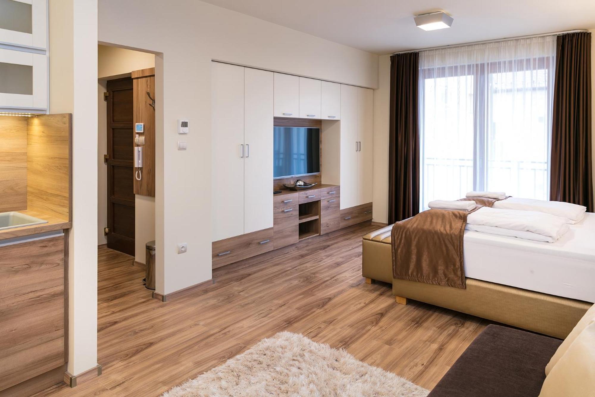Foter Rezidencia 2 Aparthotel Győr Exterior foto