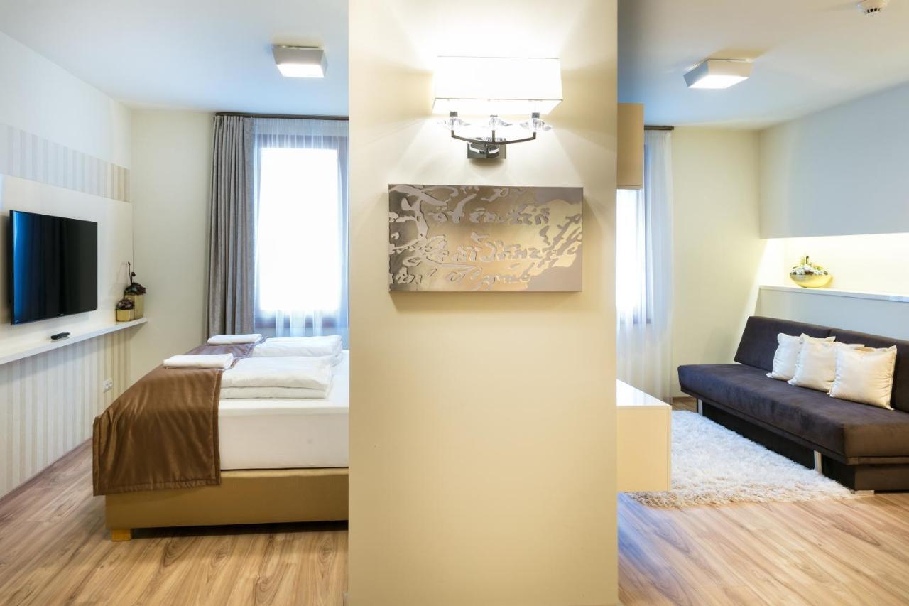 Foter Rezidencia 2 Aparthotel Győr Exterior foto